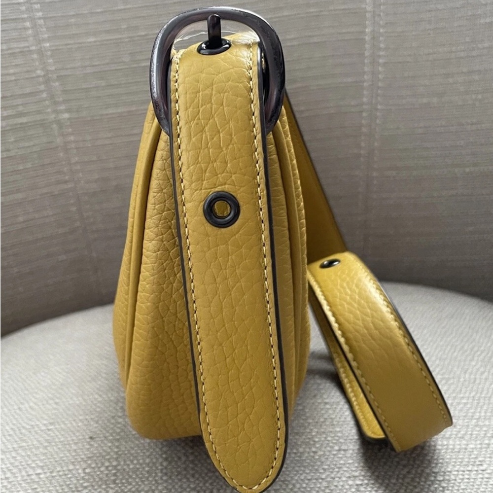 Coach Luna Shoulder Bag in colour flax/pewter New withTags - Picture 7 of 16